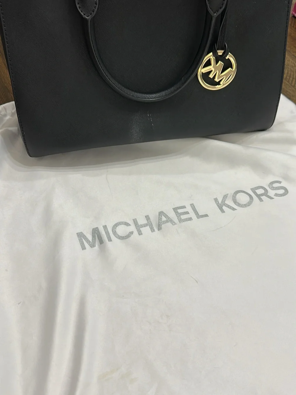 Michael Kors Black Leather Satchel - Perfect for Office, College & Travel